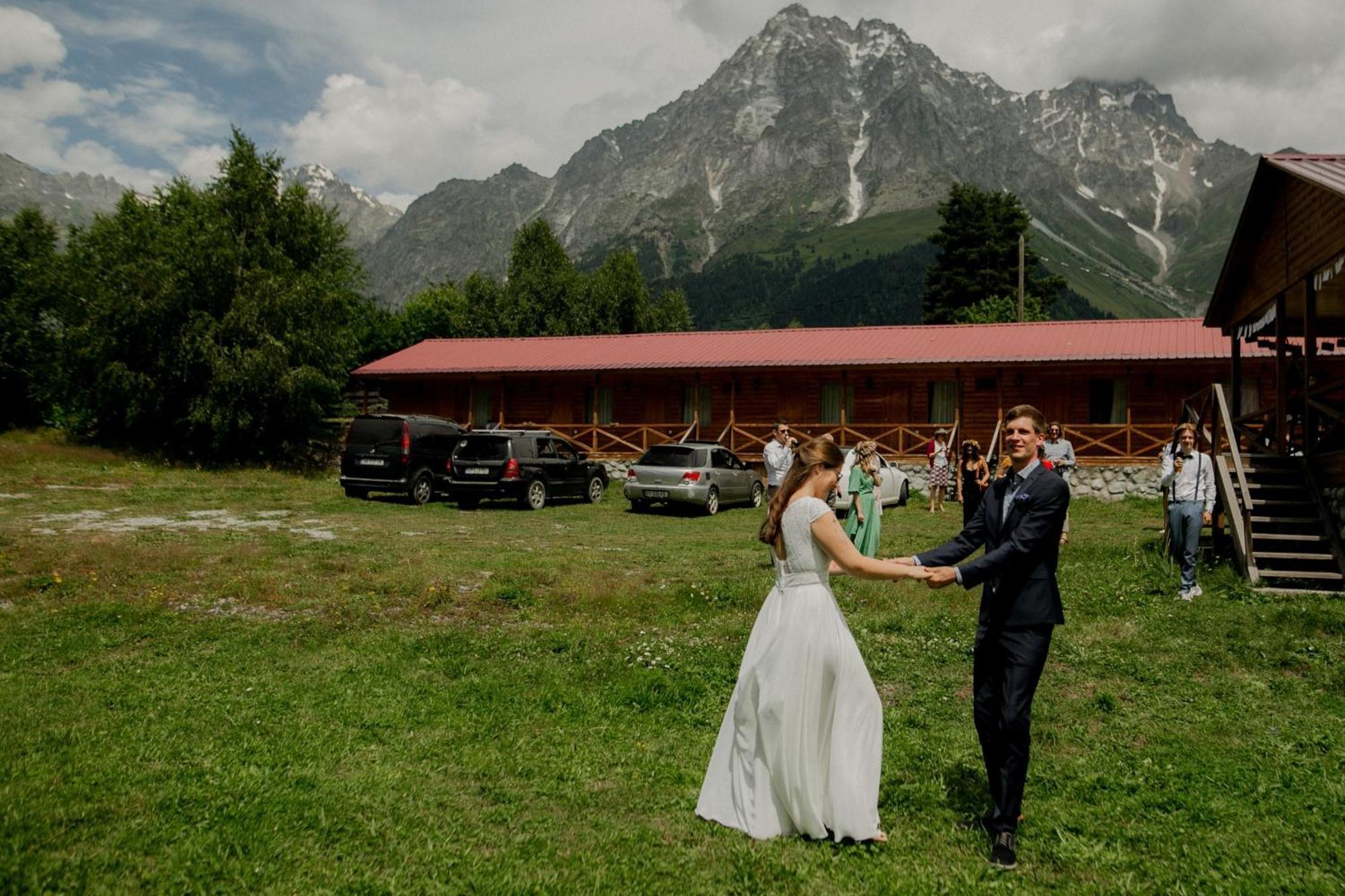 Hotel Ushba Hill Mestia Kültér fotó