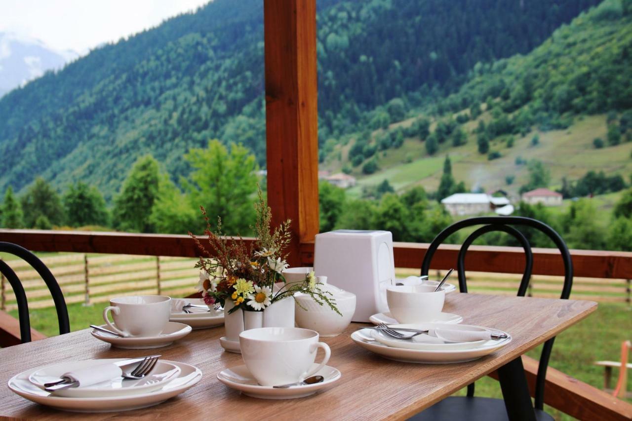 Hotel Ushba Hill Mestia Kültér fotó